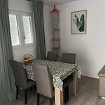 Apartment Sea Star
